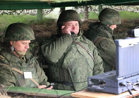 Российские военнослужащие на учениях